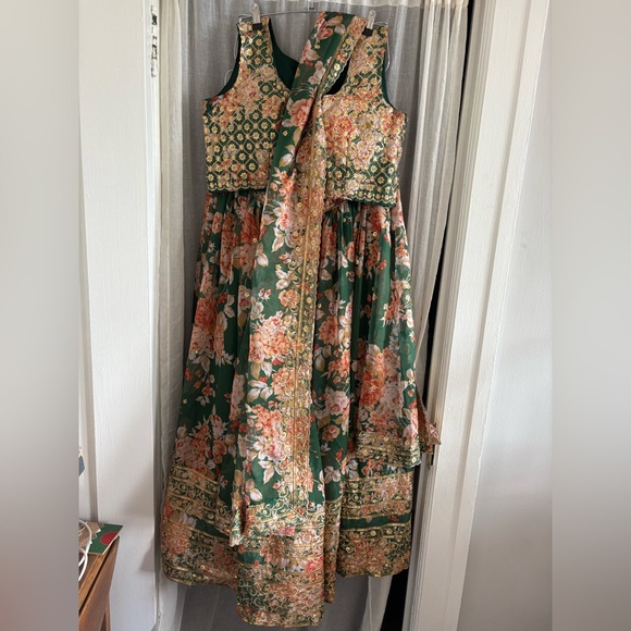 Floral Green Orange Pink Saree - Picture 2 of 7